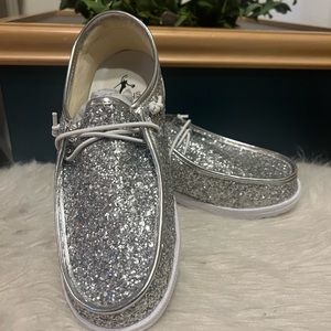 Corky’s kayak sneakers - silver glitter